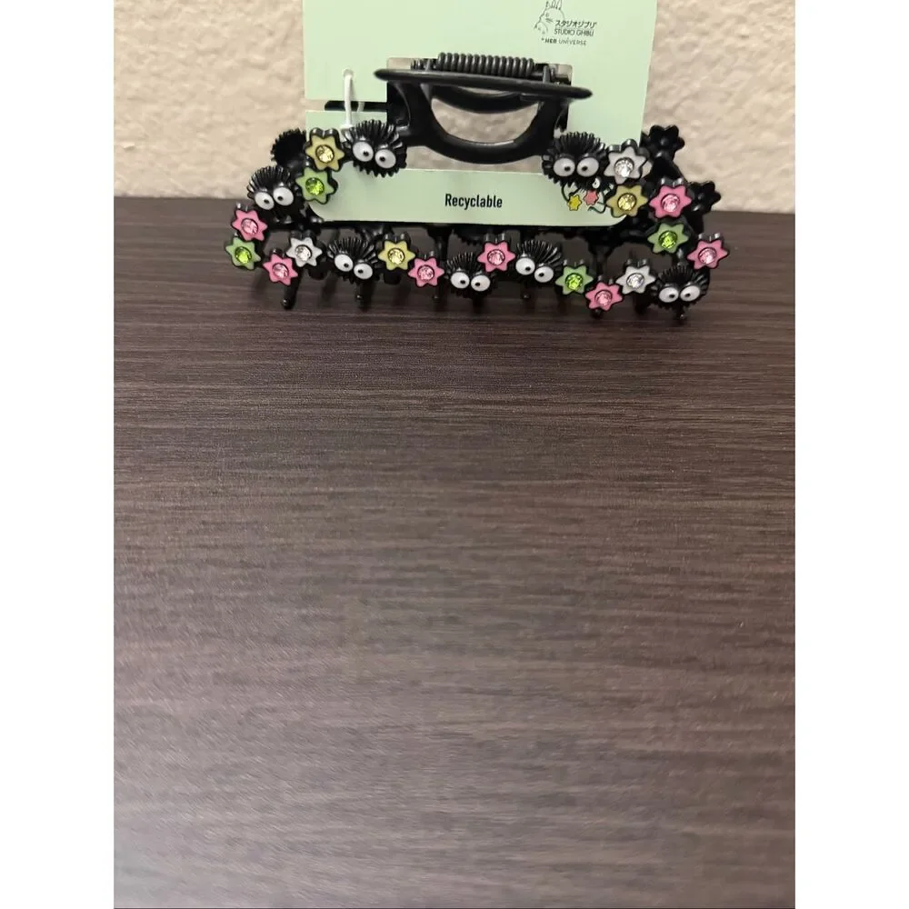 Studio Ghibli Spirited Away Soot Sprite Candy Rhinestone Claw Hair Clip